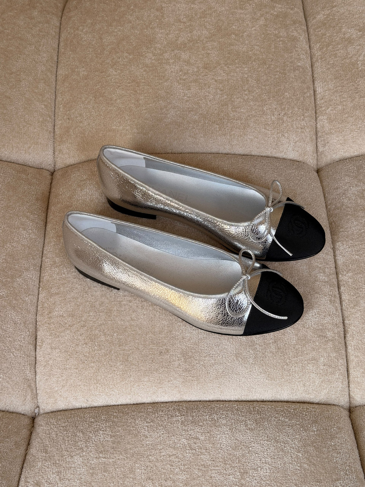 Chanel Bow Ballerina - Black