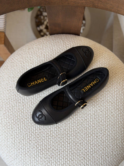 Chanel Ballerina - Black