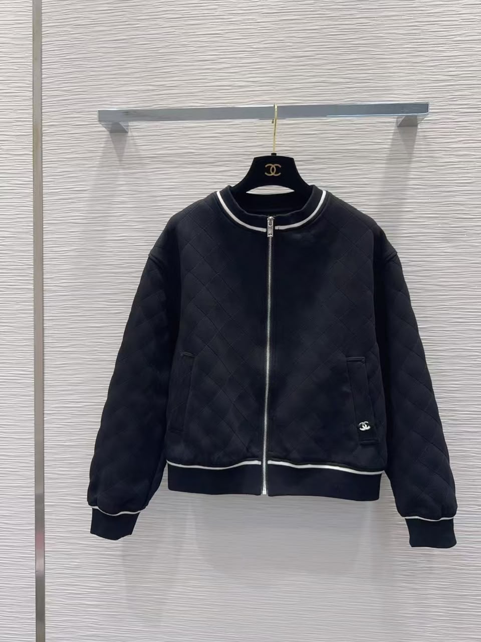 Chanel Diamond-Quilted Tracksuit - Navy