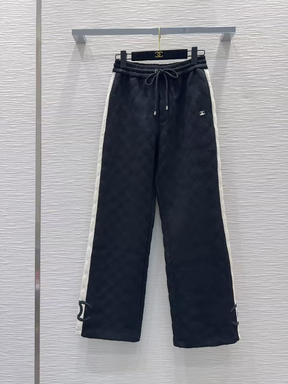 Chanel Diamond-Quilted Tracksuit - Navy