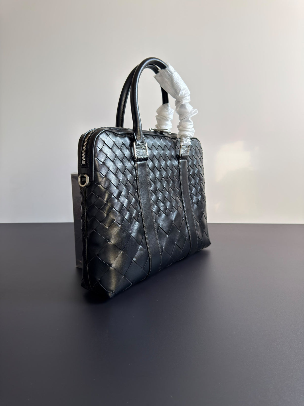 Bottega Veneta Laptop Bag Woven Briefcase - Black