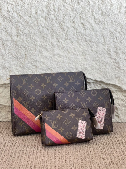 Louis Vuitton Makeup Bag - Brown Monogram