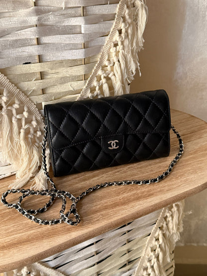 Chanel Quilted Flap Crossbody Bag - Black