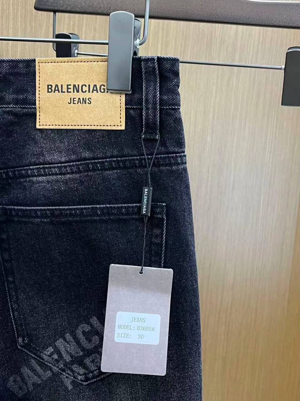 Balenciaga Jeans Pants - 