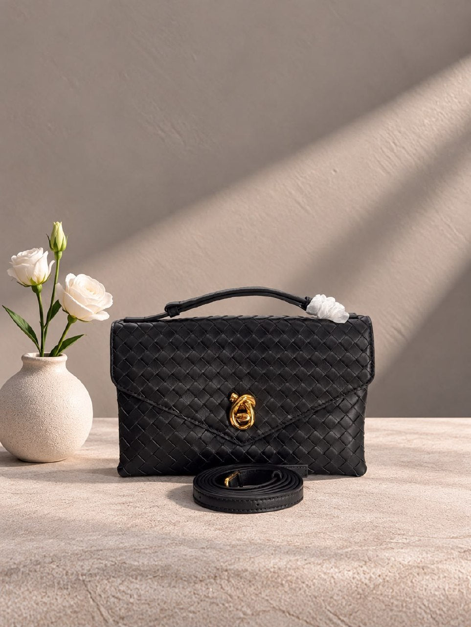 Bottega Veneta Compact Flap Handbag - Black