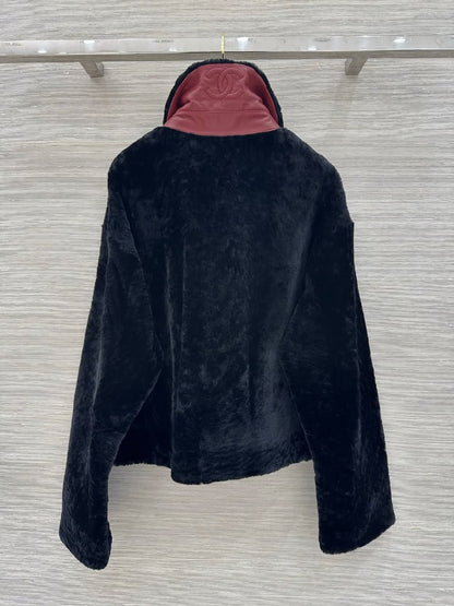 Chanel Cropped Pocket Jacket - Black