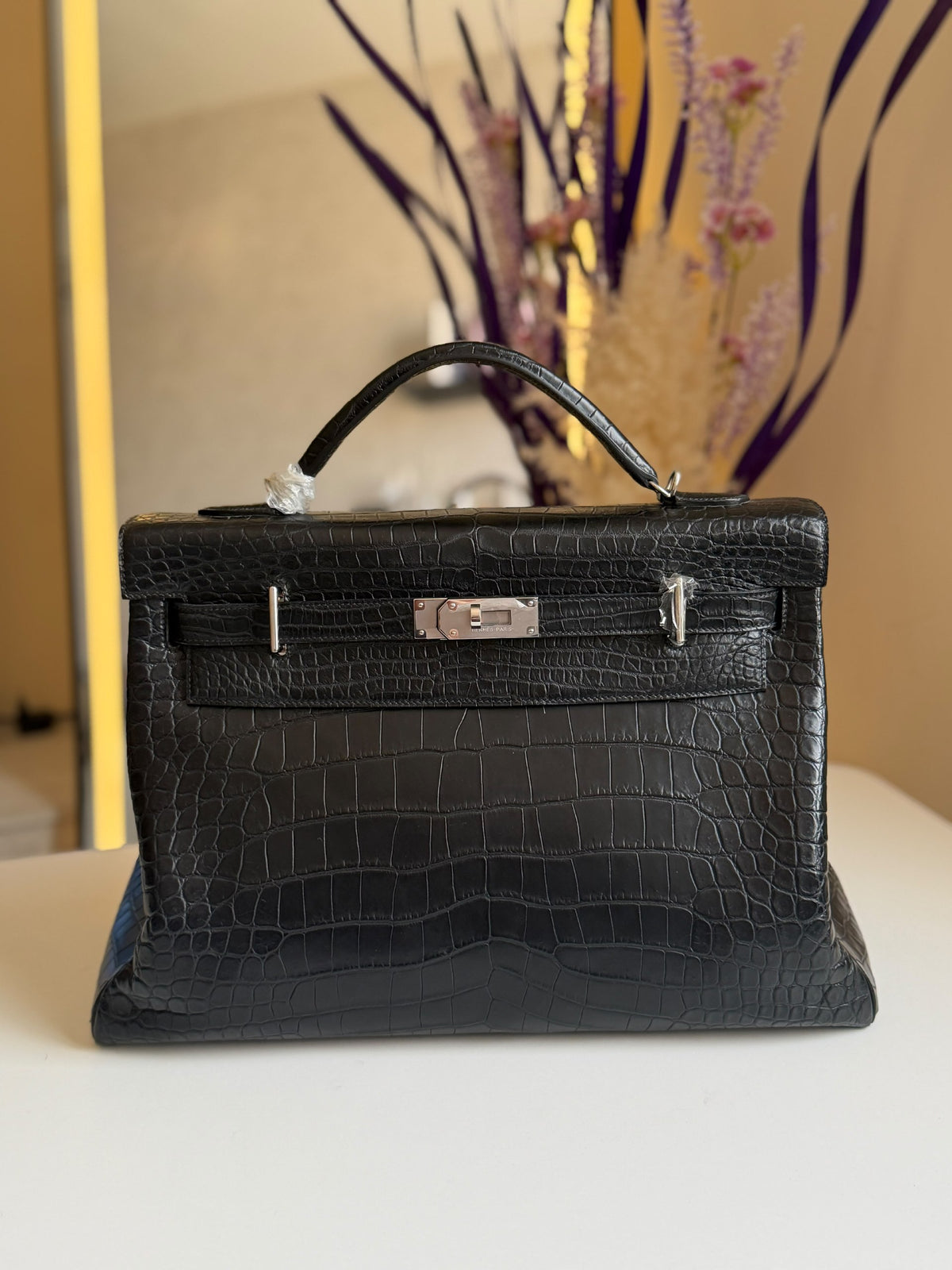Hermès Top-Handle Handbag - Black Embossed