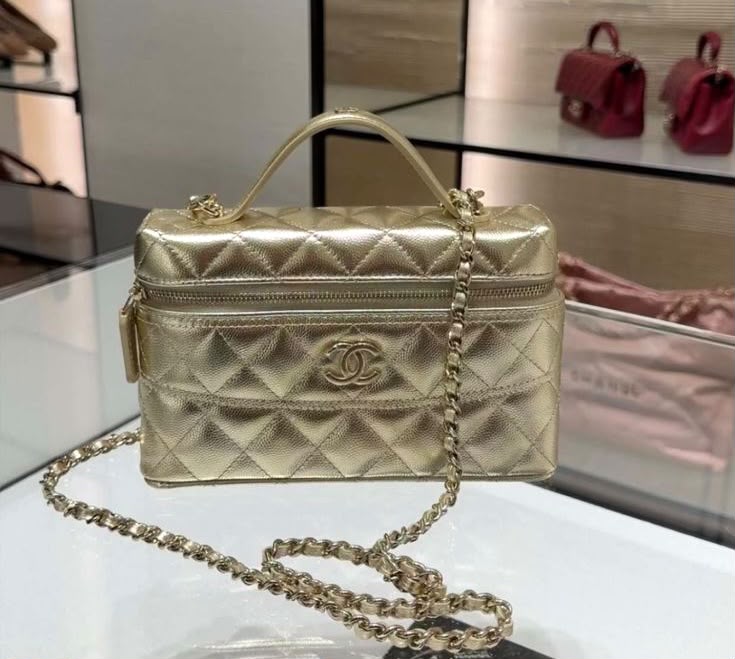 Chanel Shoulder Bag - Gold