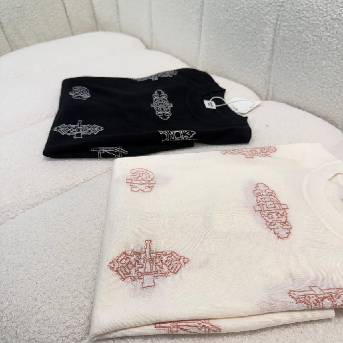 Hermès Knitted T-Shirt - Black, White
