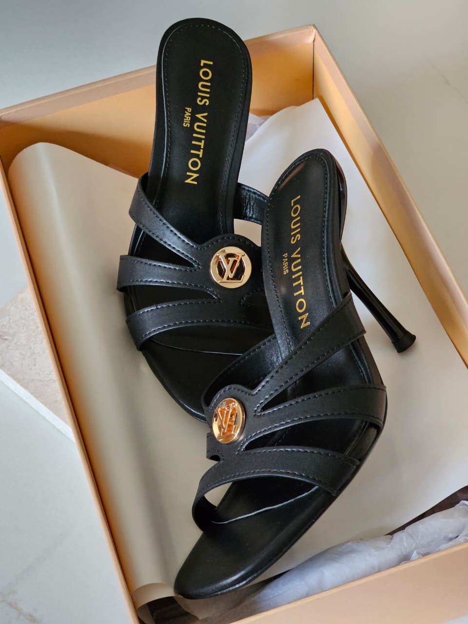 Louis Vuitton Heels - Black