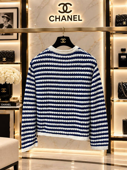 Chanel  Sweater - 