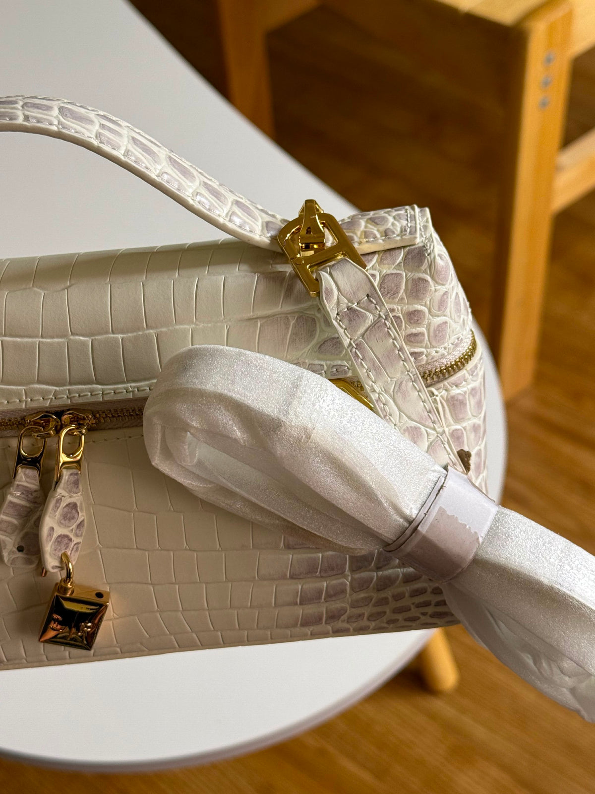Loro Piana Handbag - White Embossed