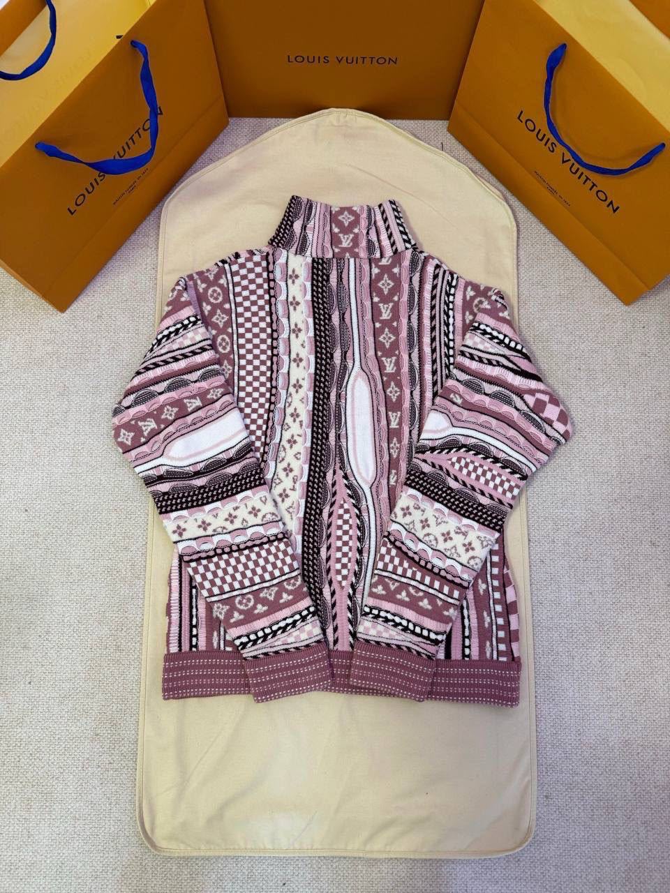 Louis Vuitton Half-Zip Sweater - Pink Monogram
