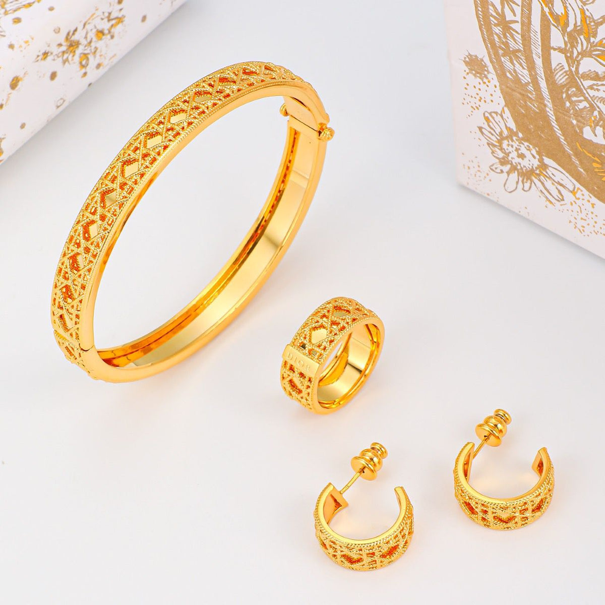 Dior Jewelry Set - Gold