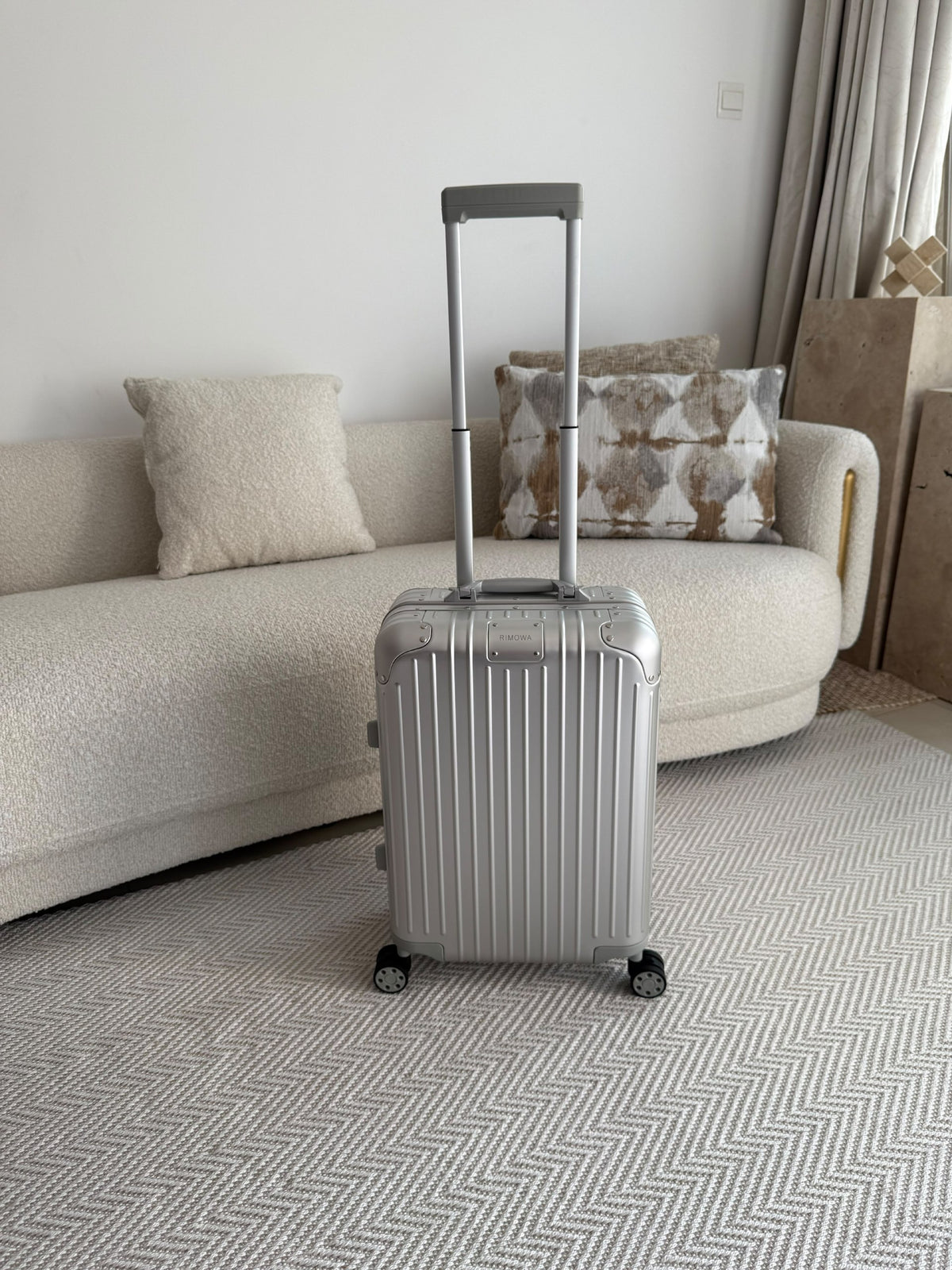 Rimowa Trolley - Silver, White