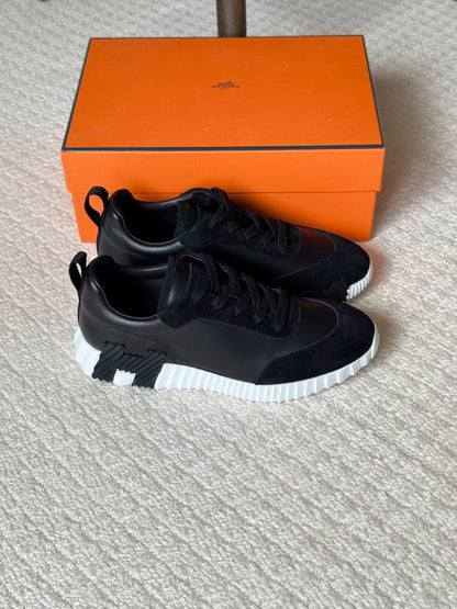 Hermès Panelled Sneakers - Black