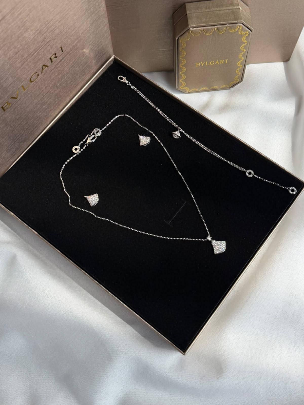 Bulgari Jewelry Set - Silver