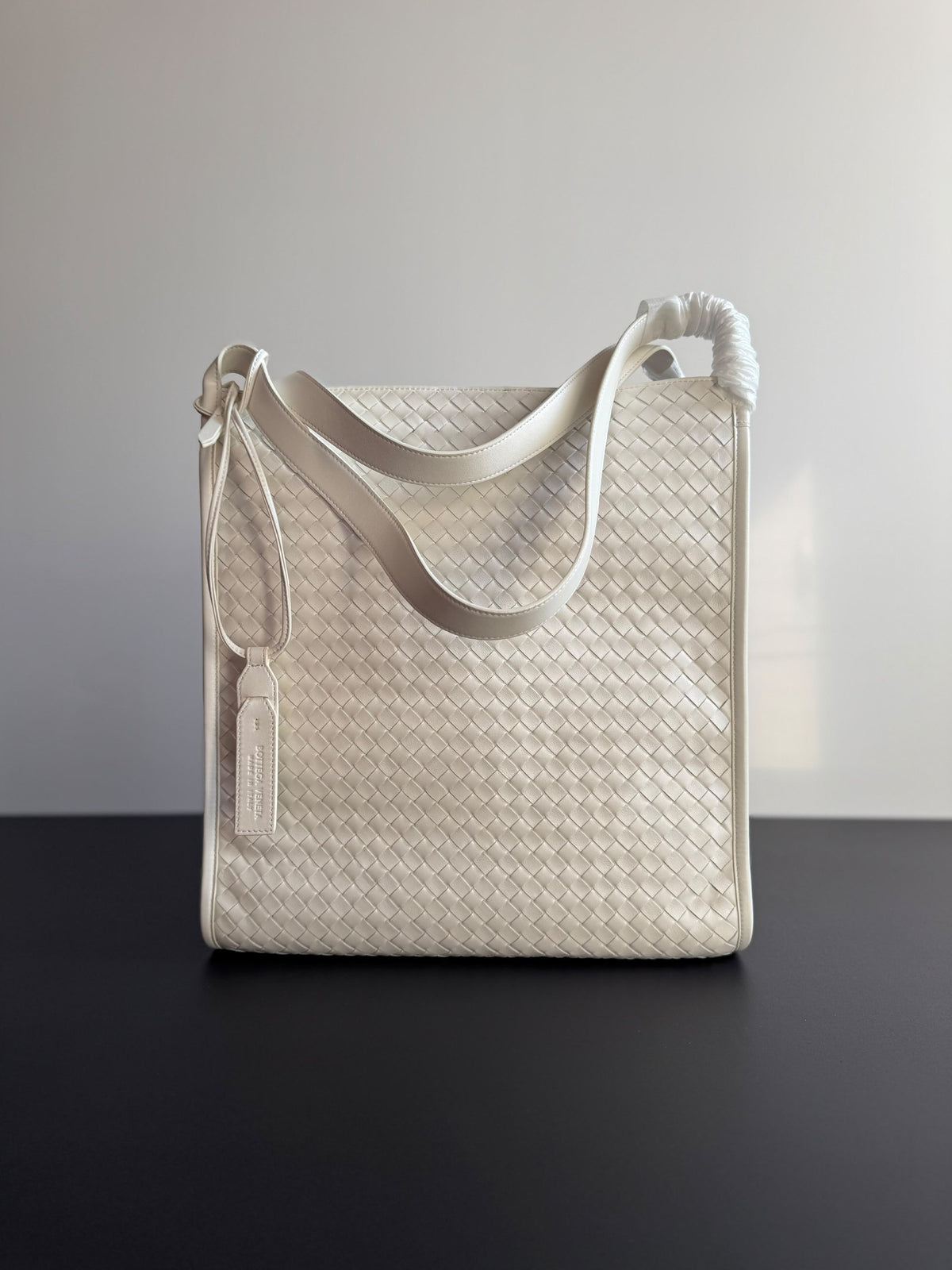 Bottega Veneta Corriere Tote Bag - White