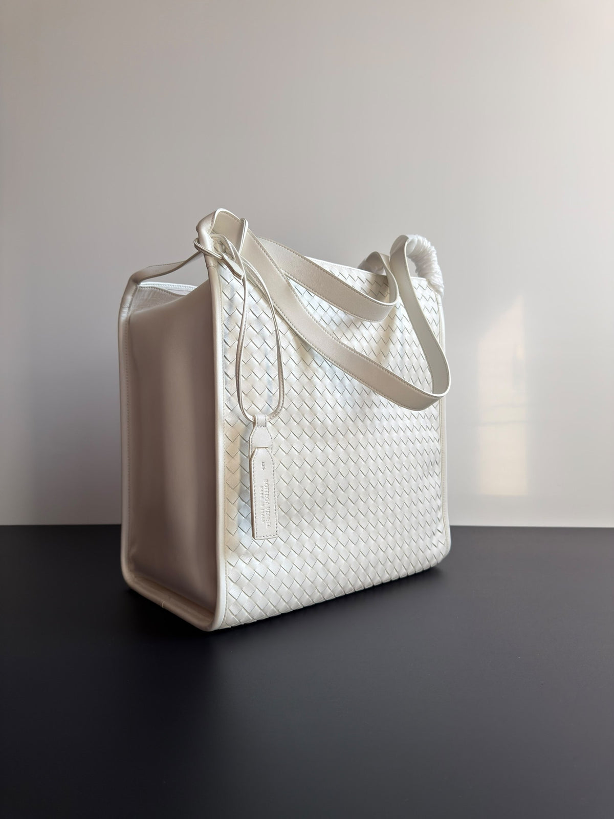 Bottega Veneta Corriere Tote Bag - White