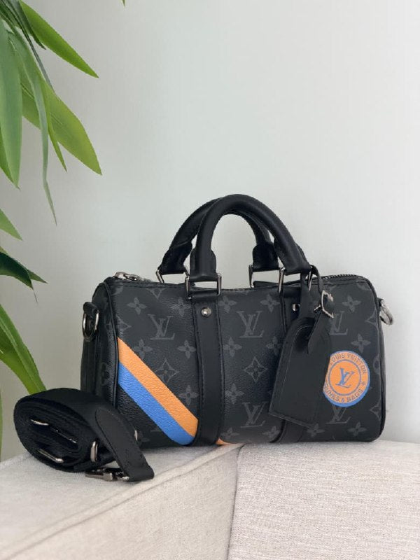 Louis Vuitton Keepall Bandouliere Shoulder Bag - Black Monogram