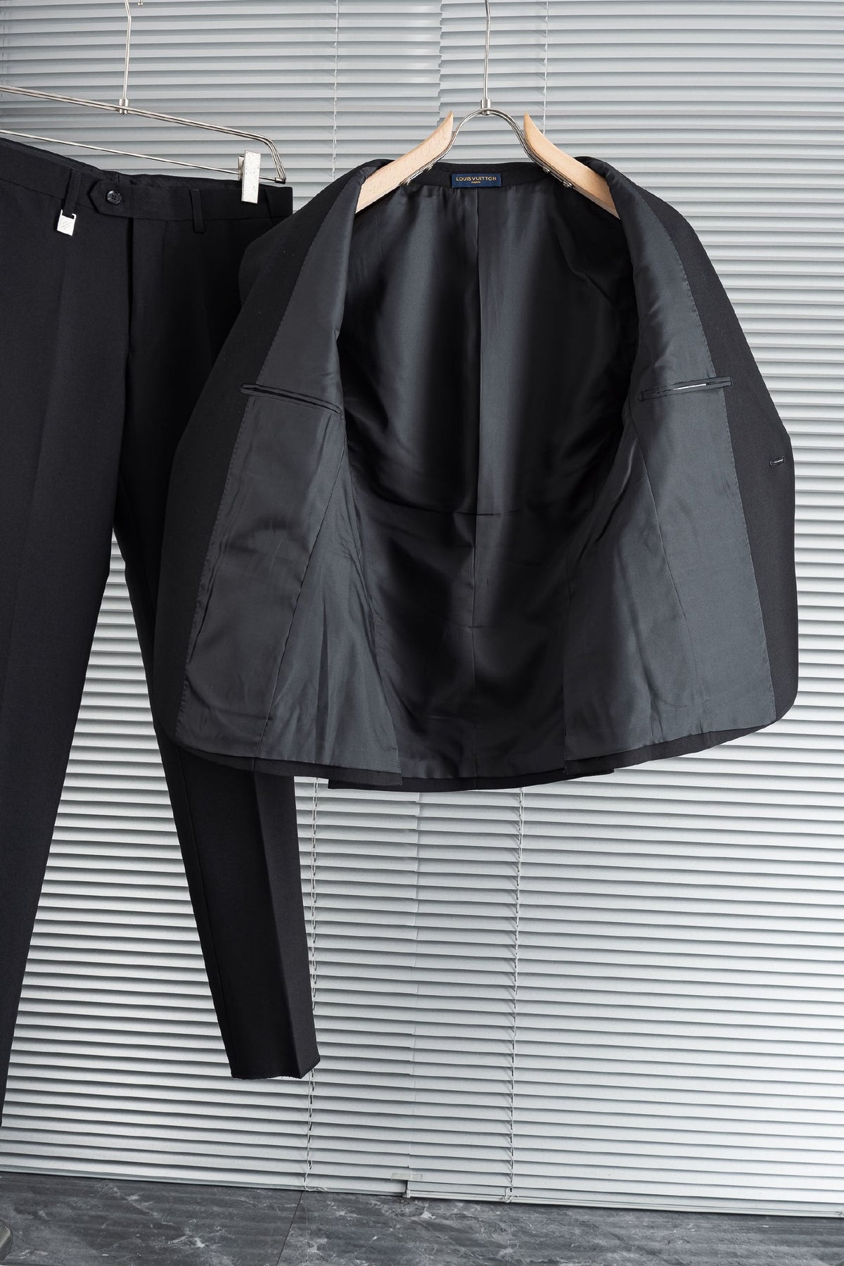 Louis Vuitton Set - Black