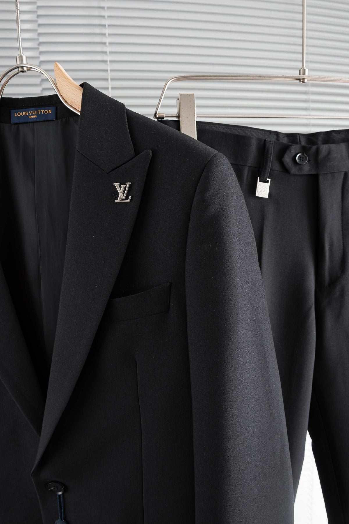 Louis Vuitton Set - Black