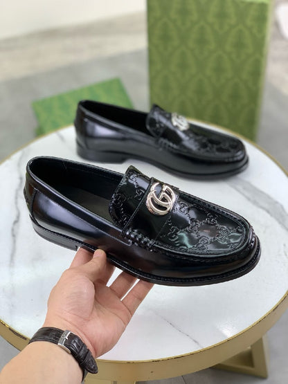 Gucci Loafers Embossed GG - Black Embossed