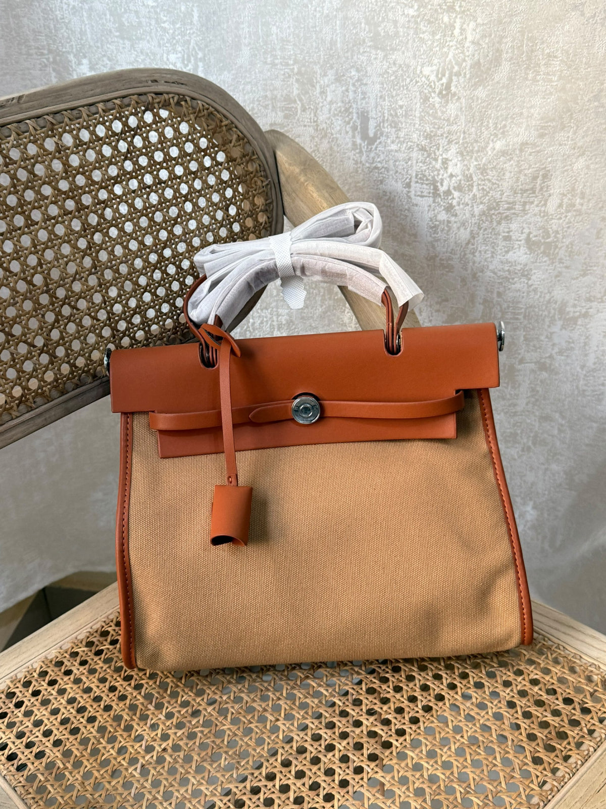 Hermès Handbag - White, Beige