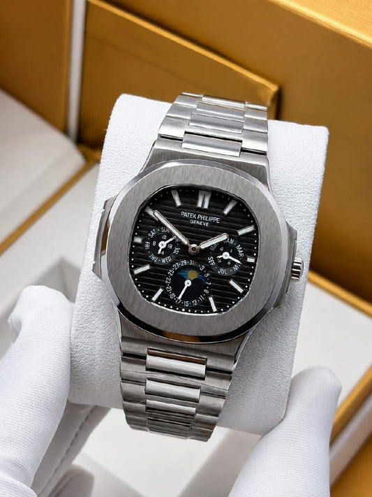 Patek Philippe Nautilus Watch - 