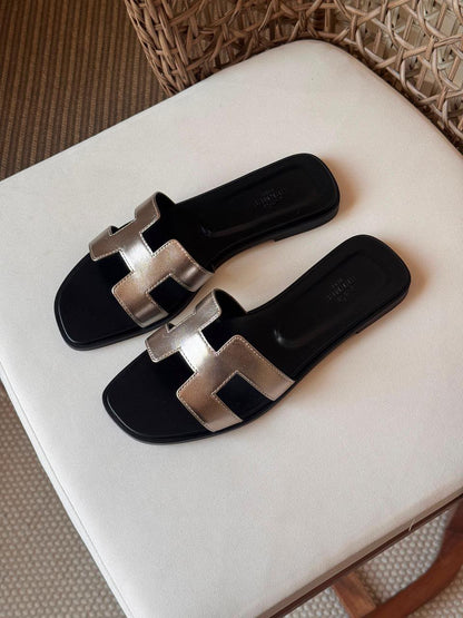 Hermes Slippers - Black