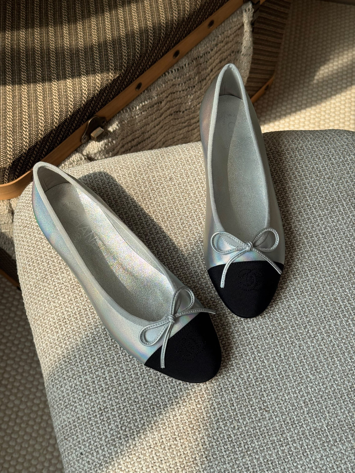 Chanel Bow Cap-Toe Ballerina - Silver