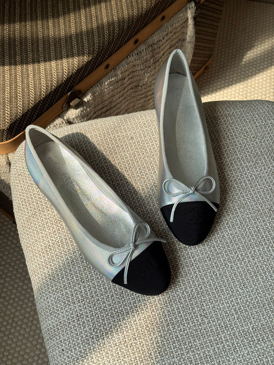 Chanel Bow Cap-Toe Ballerina - Silver