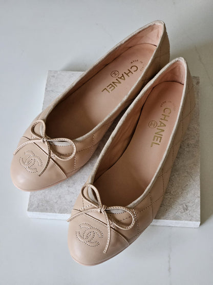 Chanel Bow Ballerina - Beige