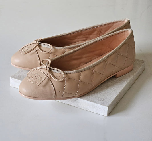Chanel Bow Ballerina - Beige