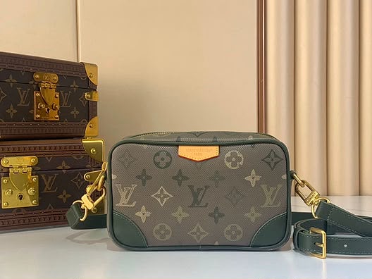 Louis Vuitton Trocadéro Crossbody Bag - Green Monogram