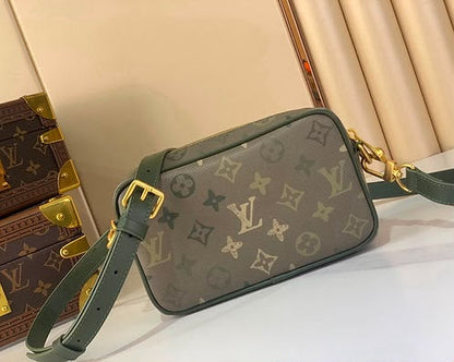 Louis Vuitton Trocadéro Crossbody Bag - Green Monogram