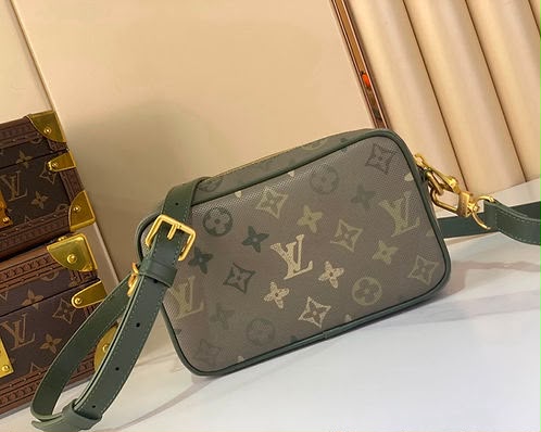 Louis Vuitton Trocadéro Crossbody Bag - Green Monogram