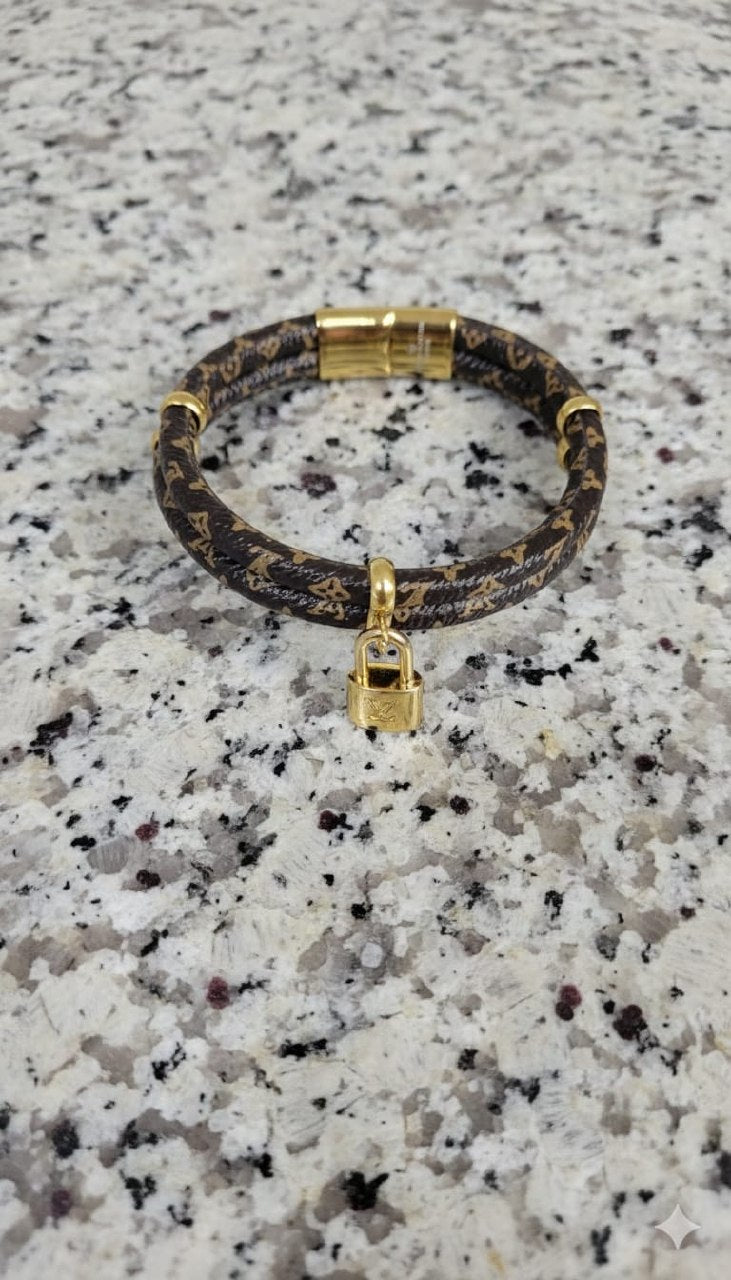 Louis Vuitton Padlock Bracelet - Brown Monogram
