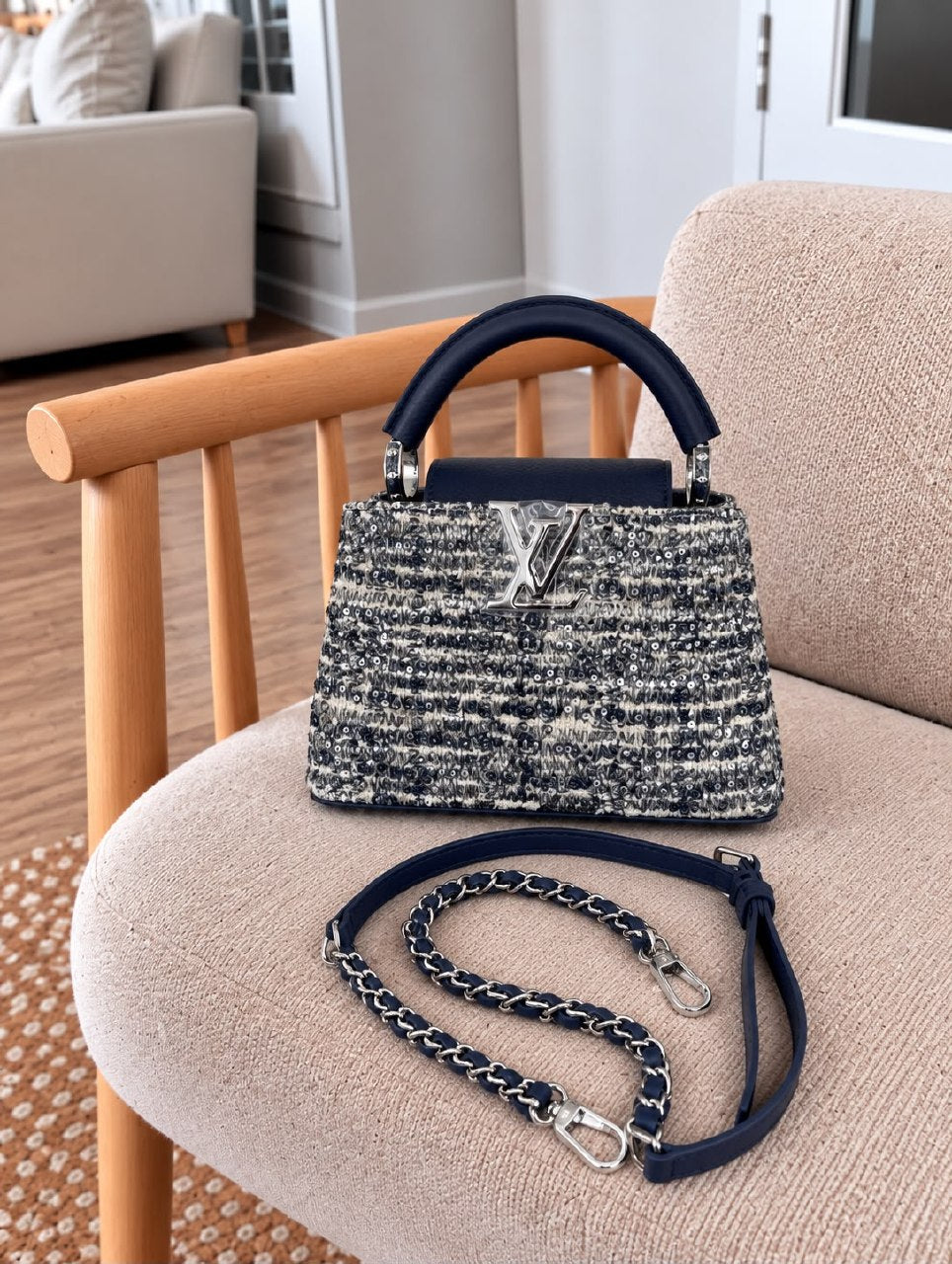 Louis Vuitton Handbag - Multi
