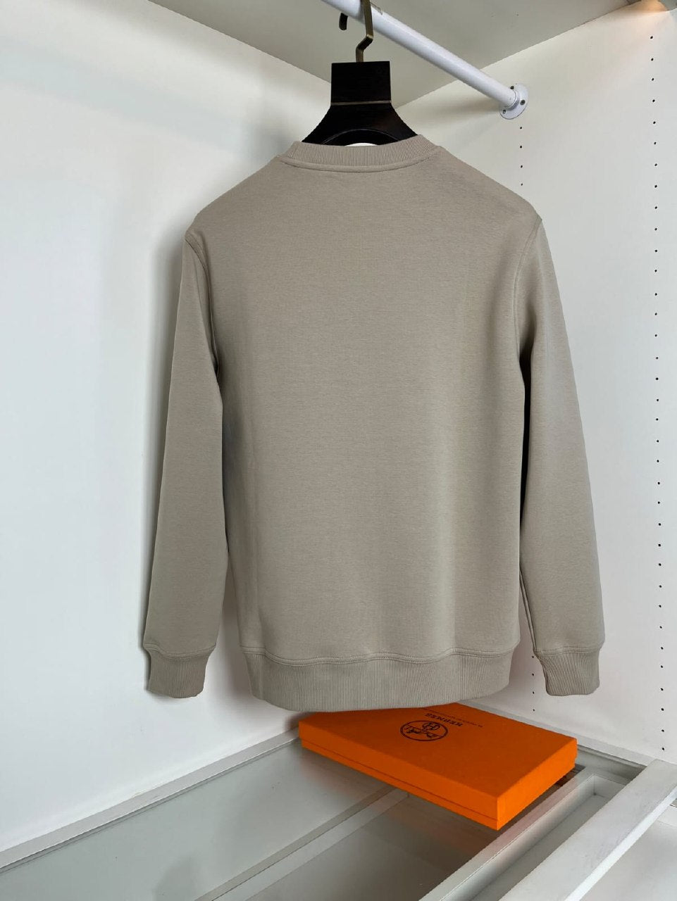 Hermès Sweatshirt Appliqué Logo - Beige