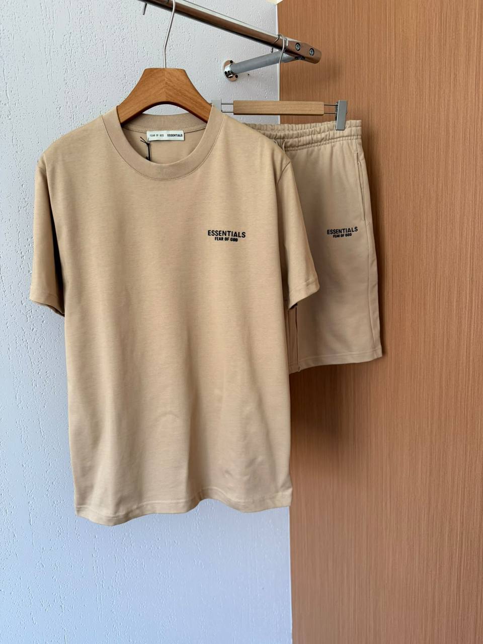 Essential Set - 