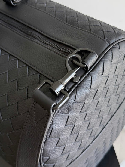 Bottega Veneta Woven Duffle Bag - Black