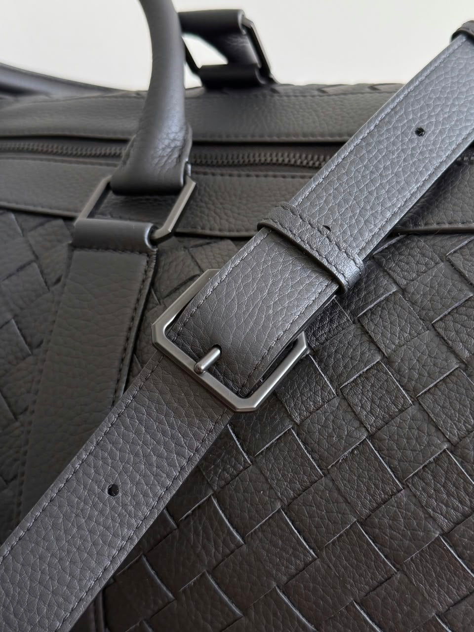 Bottega Veneta Woven Duffle Bag - Black