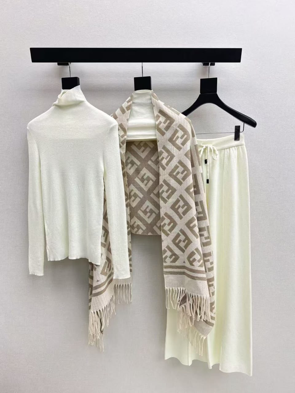 Fendi Set - White