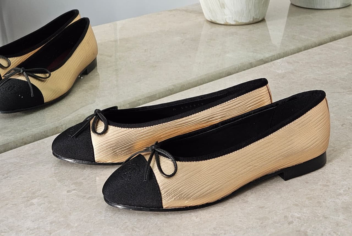Chanel Bow Ballerinas - Black