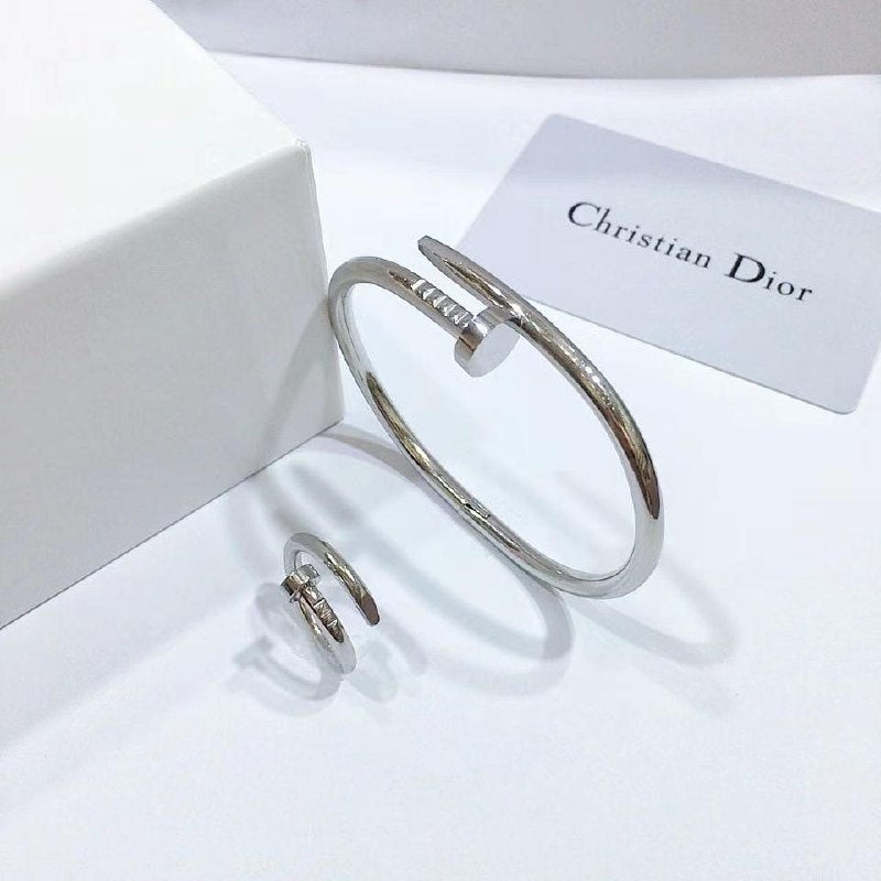 Cartier Jewelry Set - Silver