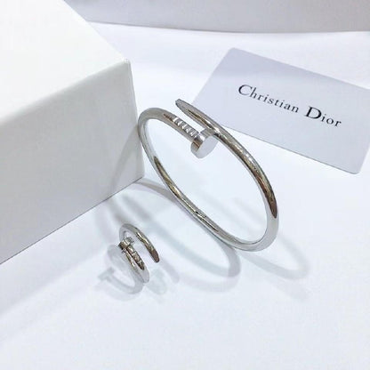 Cartier Jewelry Set - Silver