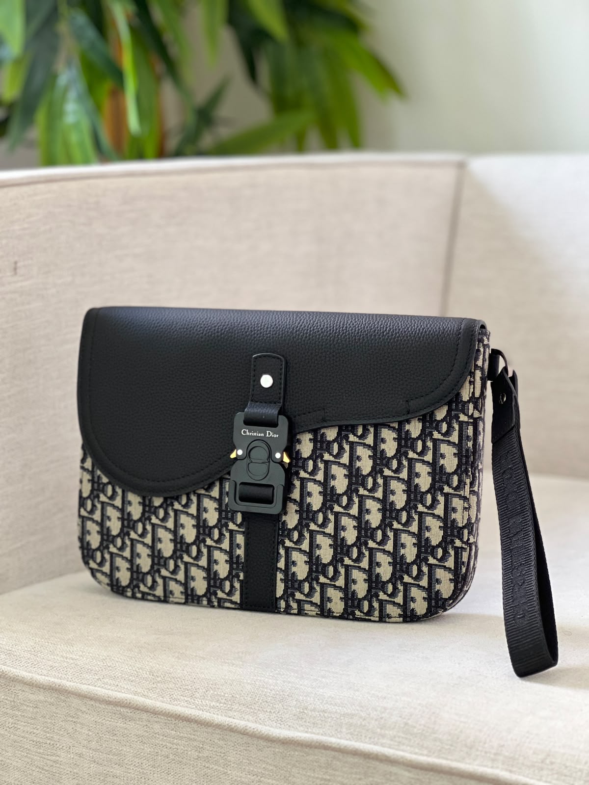 Dior Clutch Buckle Flap - Beige