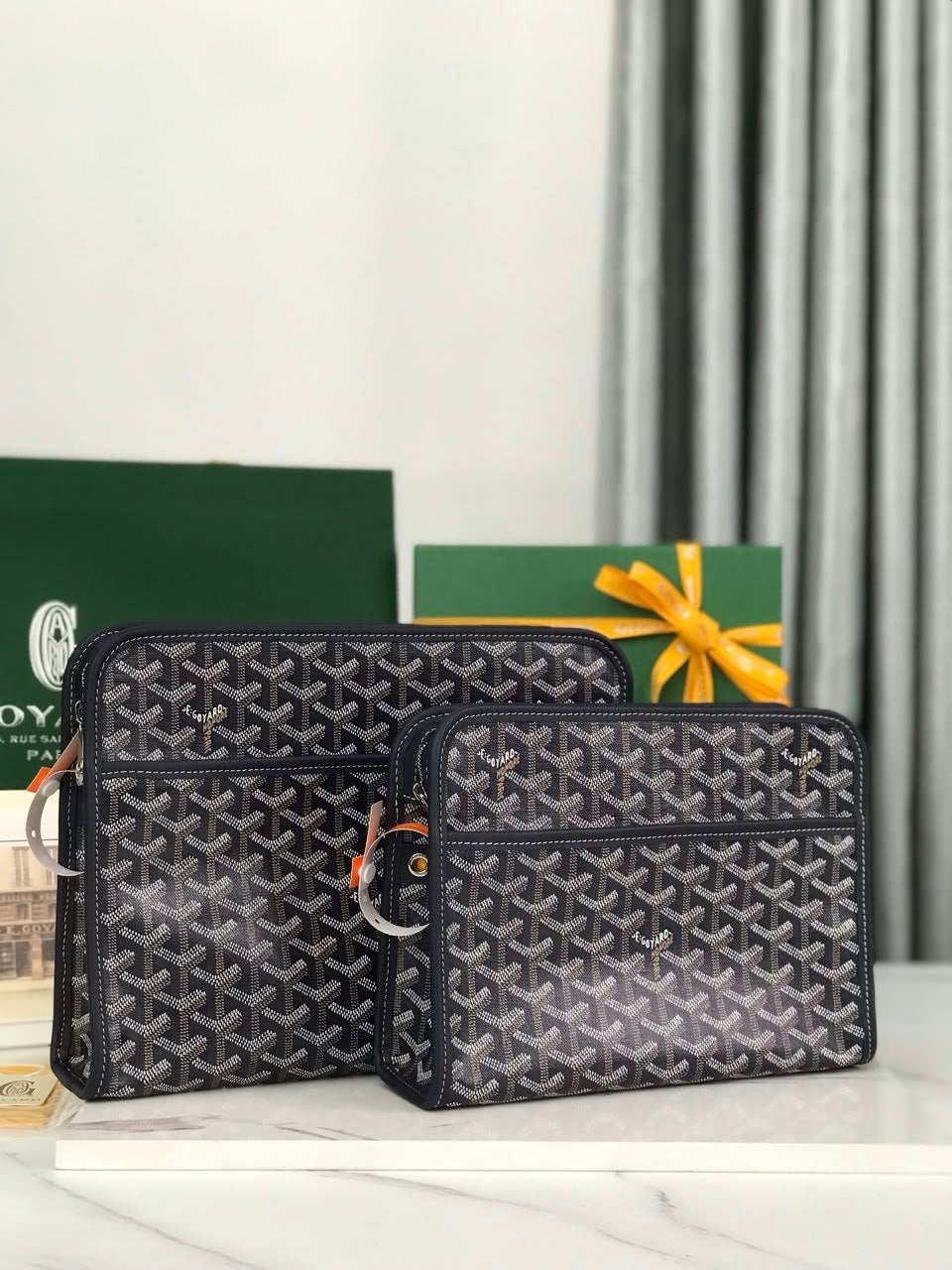 Goyard Clutch - Black