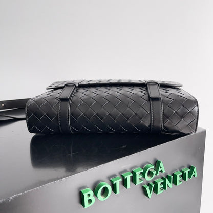 Bottega Veneta Woven Flap Crossbody Bag - Black